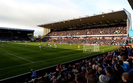 并在欧冠小 并在欧冠小