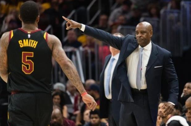 在亚冠与联 在亚冠与联